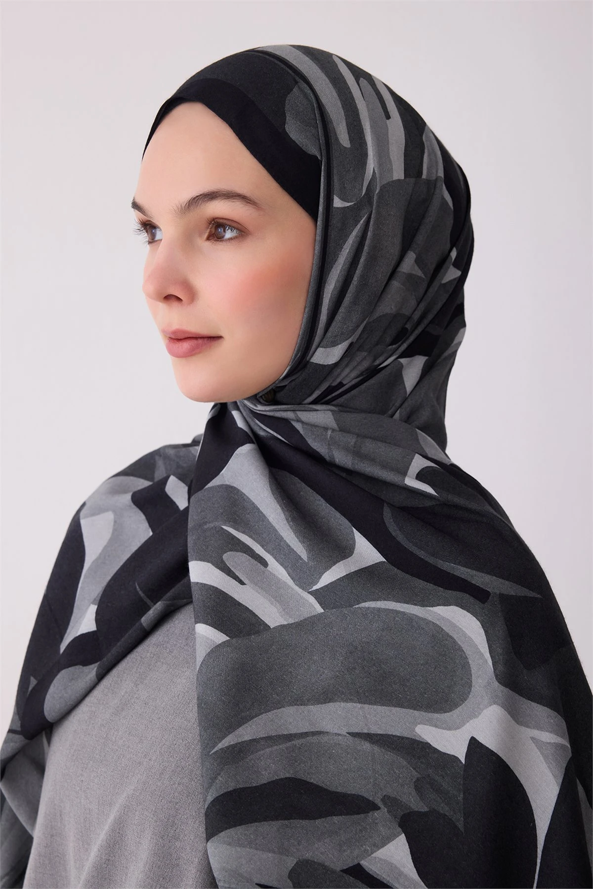 09 Belli Fresh Viona Şal 3273