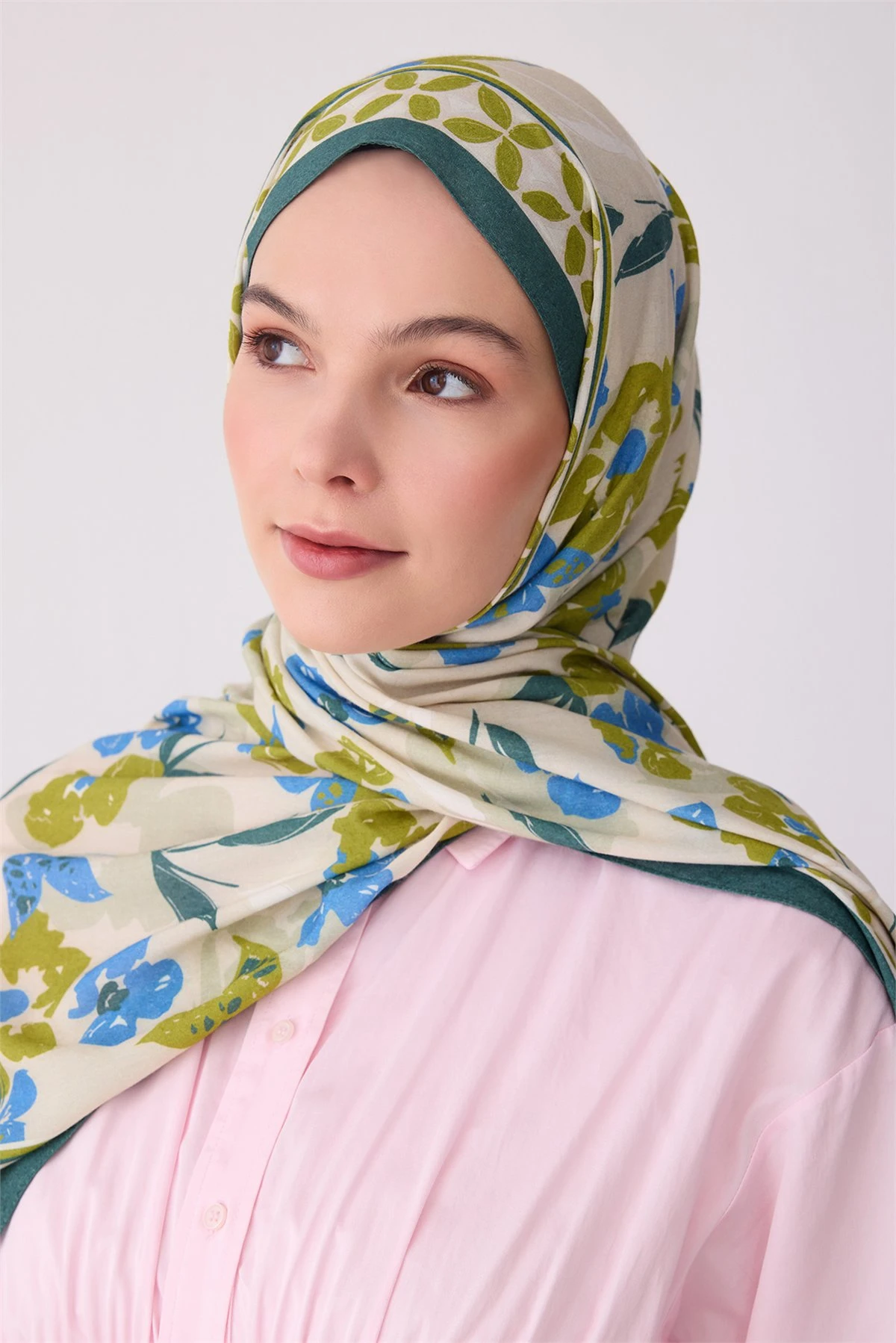 22 Belli Fresh Viona Şal 3203
