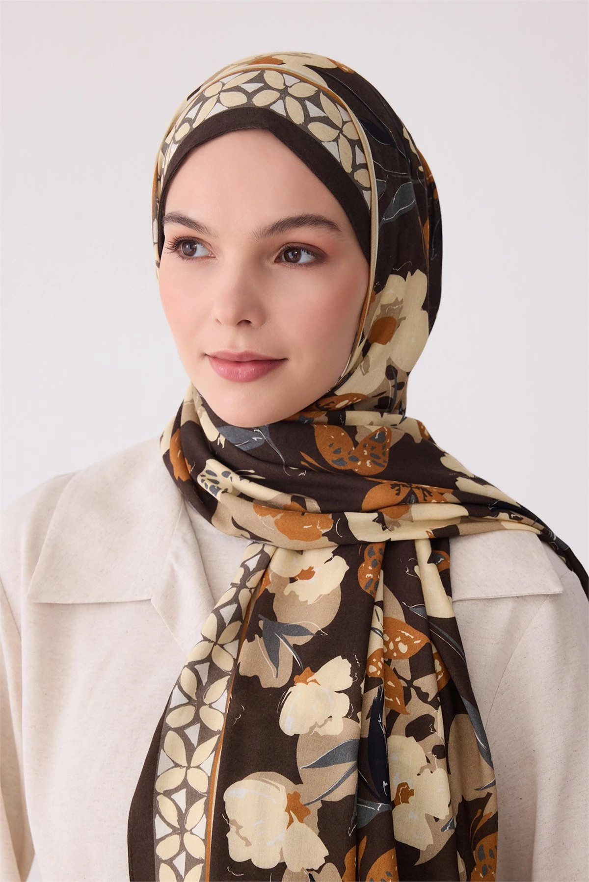 24 Belli Fresh Viona Şal 3203
