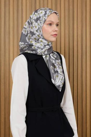 913 Cacharel Twill İpek Eşarp 9140313