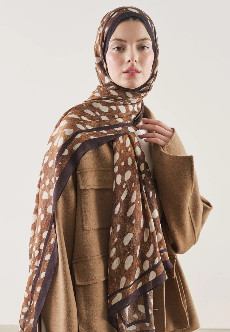 Kahve Fresh Scarfs Wıld Fawn Desenli Rami Şal