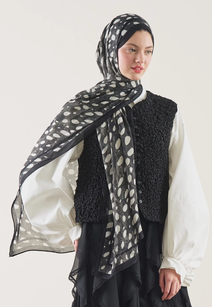 SİYAH Fresh Scarfs Wıld Fawn Desenli Rami Şal