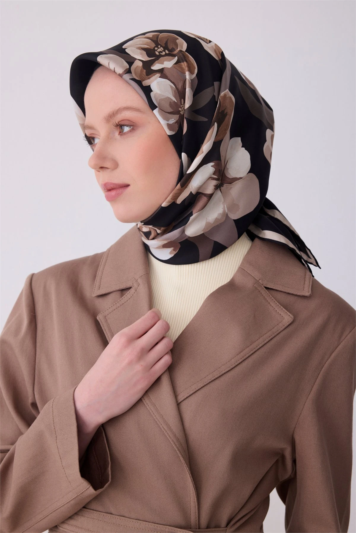 01 Belli Twill İpek Eşarp 4330D