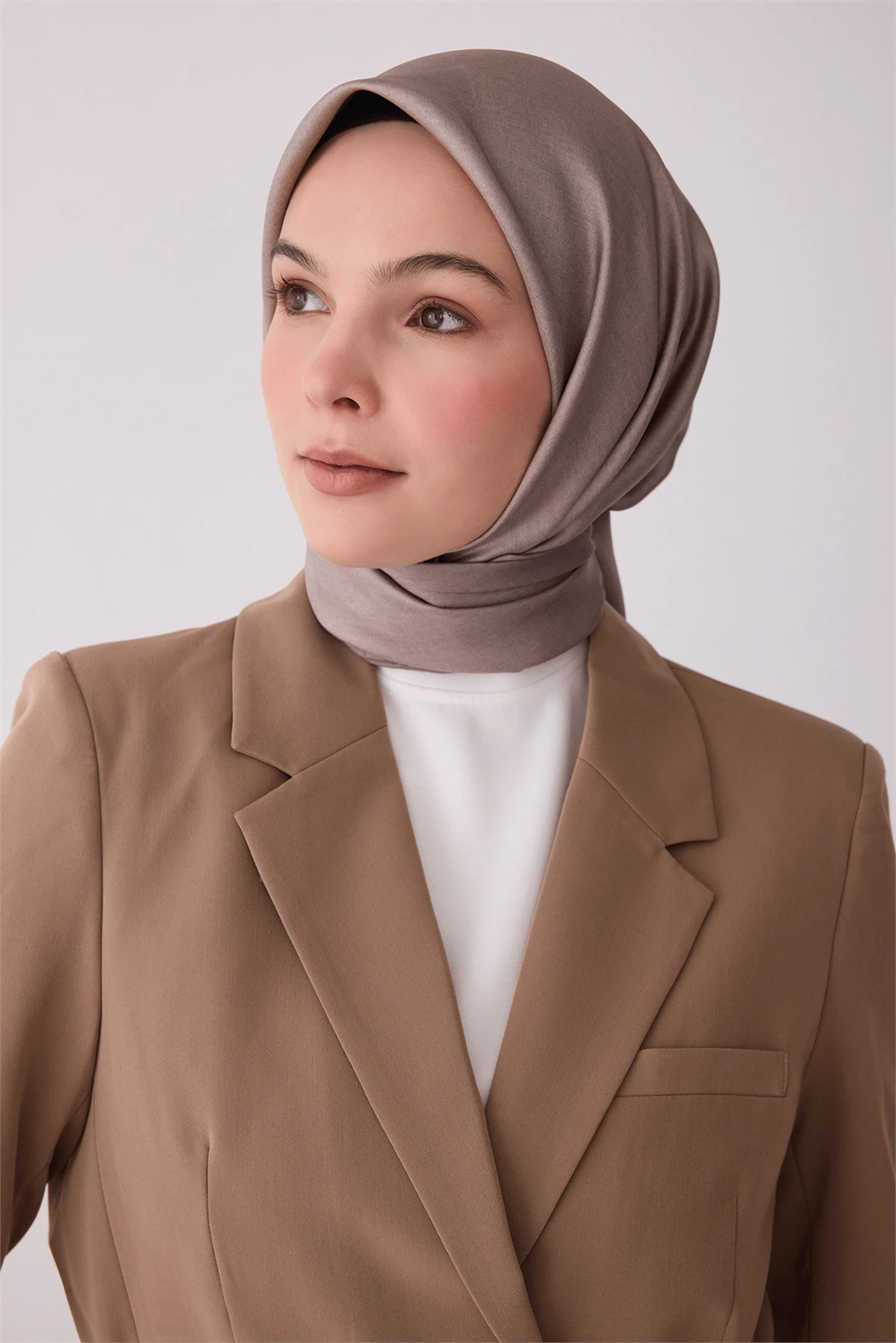 07 Belli Twill İpek Eşarp 4305D
