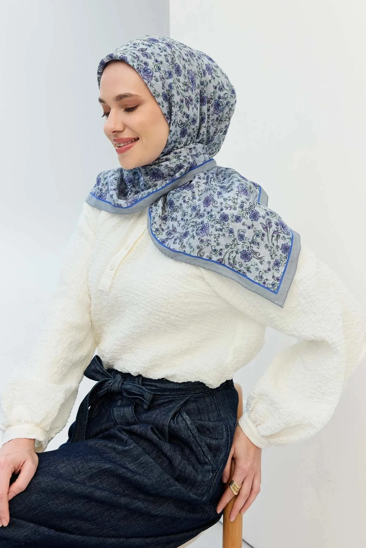 Küf Yeşili Silk Home Çiçek Sarmalı Velora Eşarp