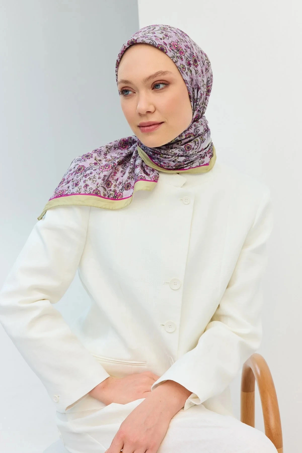 LİMON SARISI Silk Home Çiçek Sarmalı Velora Eşarp