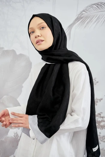SİYAH-GRİ Armanda Dama Monogram Şal