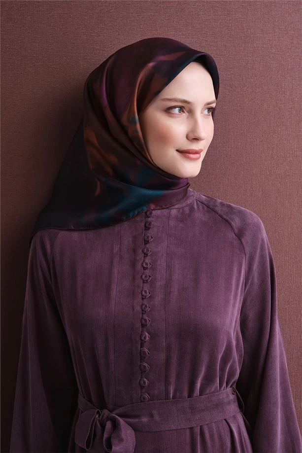02 Armine Sura İpek Eşarp 9606D