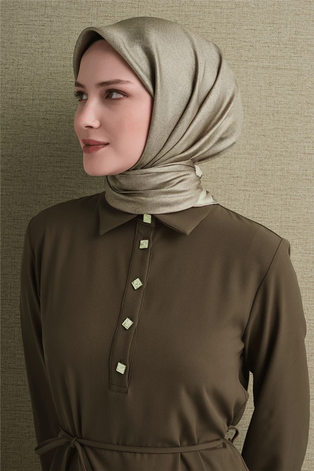 09 Armine Sura İpek Eşarp 9601D
