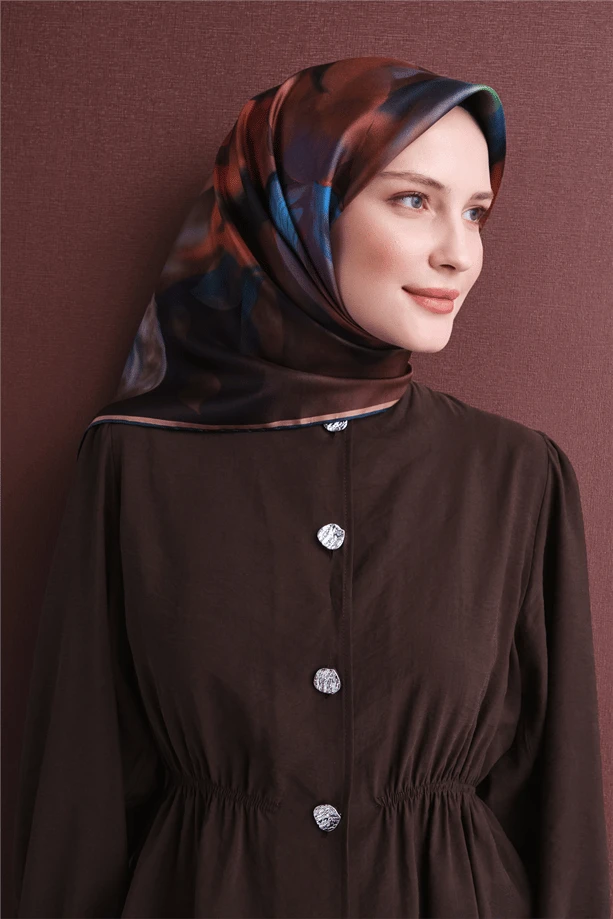 35 Armine Sura İpek Eşarp 9603D