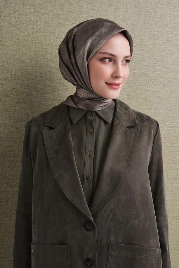 84 Armine Twill İpek Eşarp 9618D