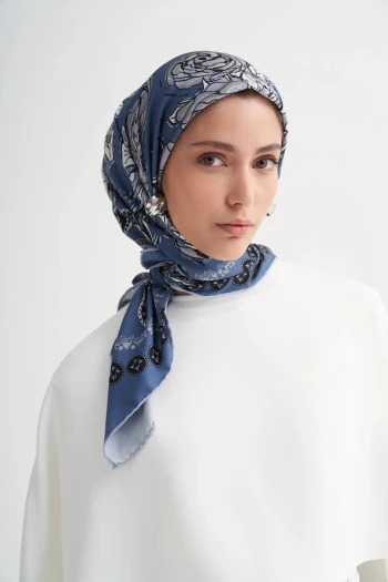 02 Carell Desenli Twill Eşarp