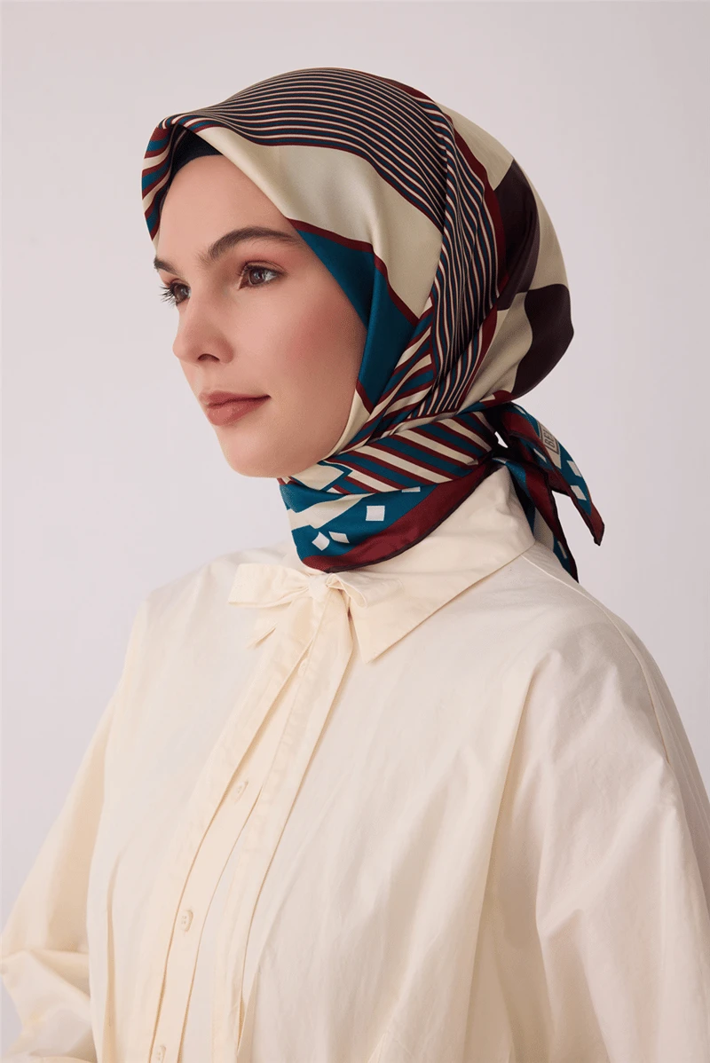03 Belli Twill İpek Eşarp 4401D
