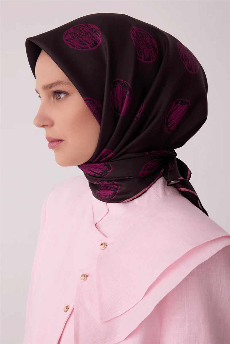 33 Belli Twill İpek Eşarp 4427D