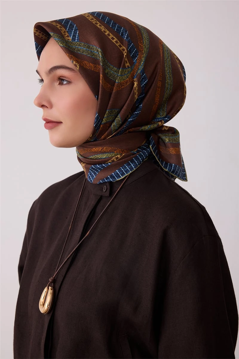 34 Belli Twill İpek Eşarp 4424D