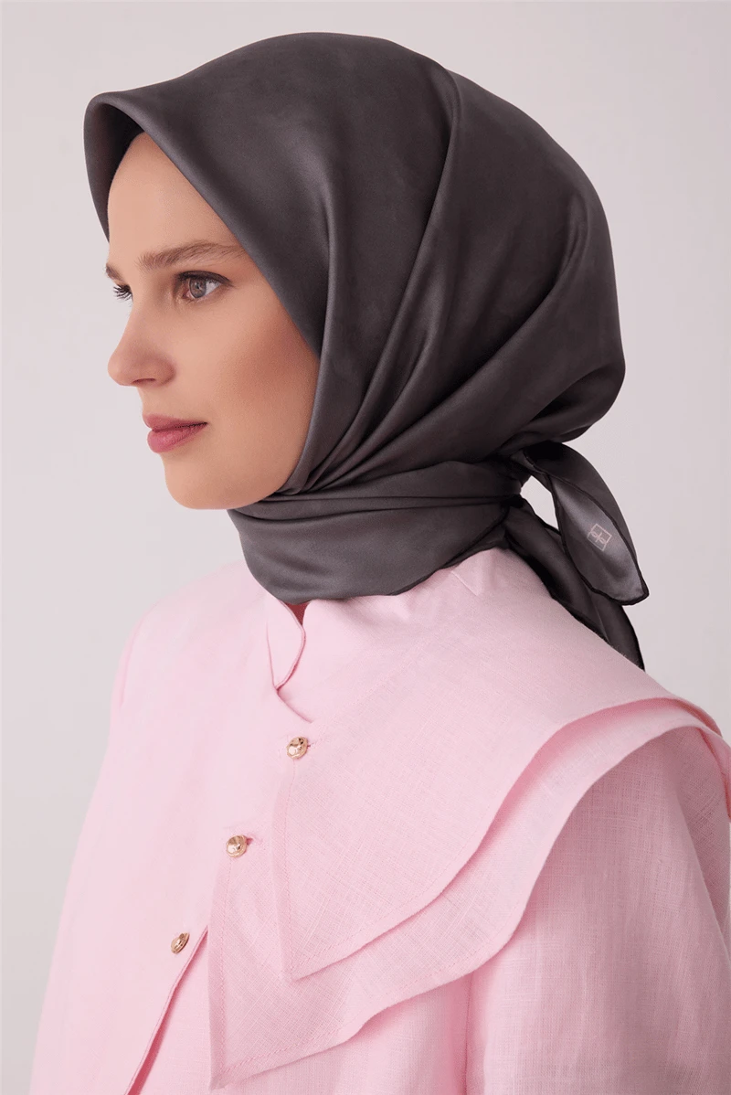 34 Belli Twill İpek Eşarp 4428D