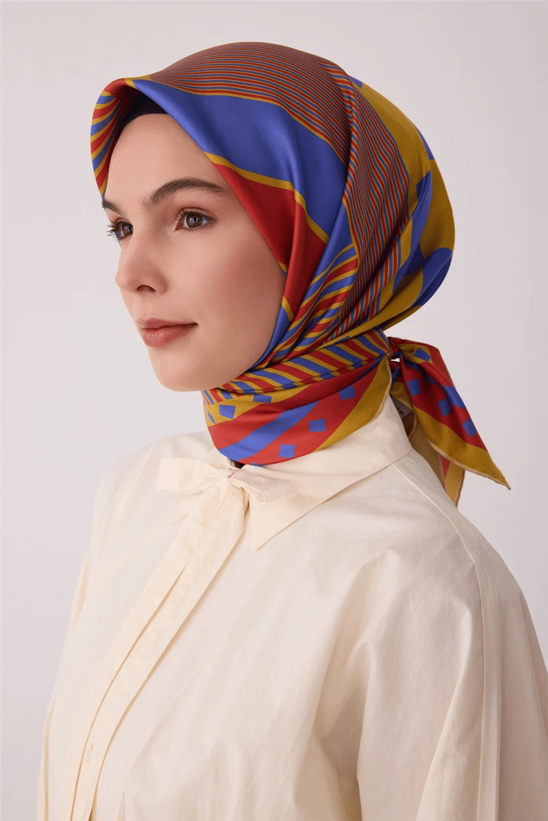 37 Belli Twill İpek Eşarp 4401D