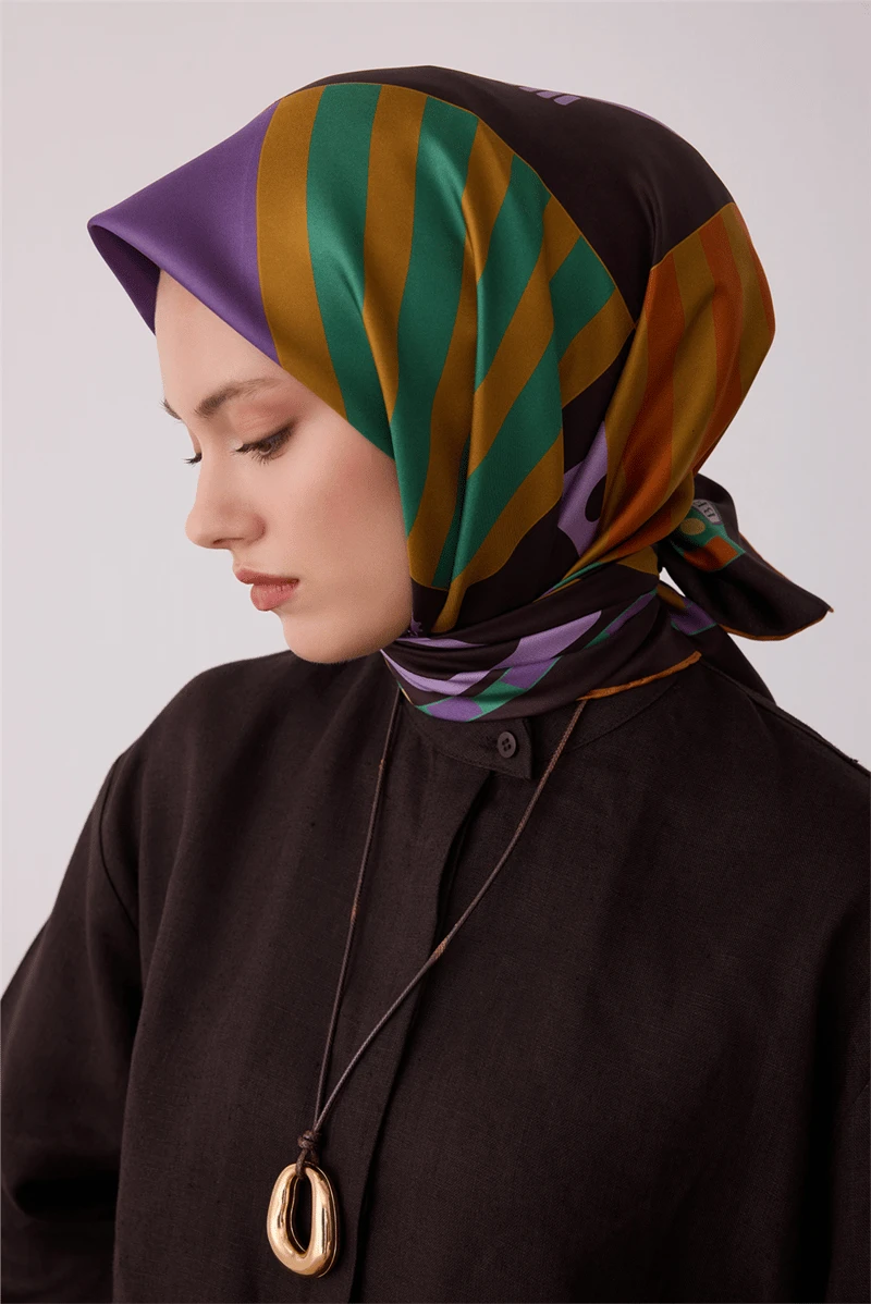 50 Belli Twill İpek Eşarp 4409D