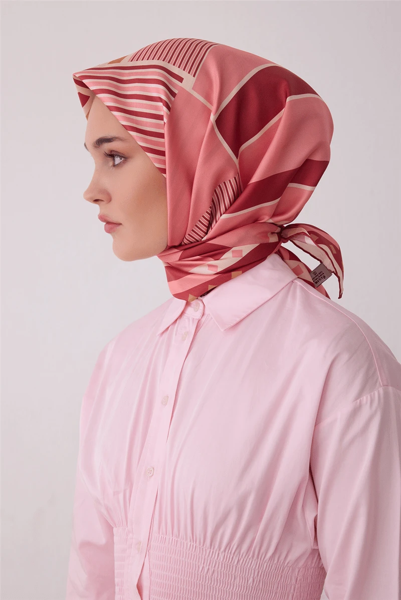 51 Belli Twill İpek Eşarp 4401D