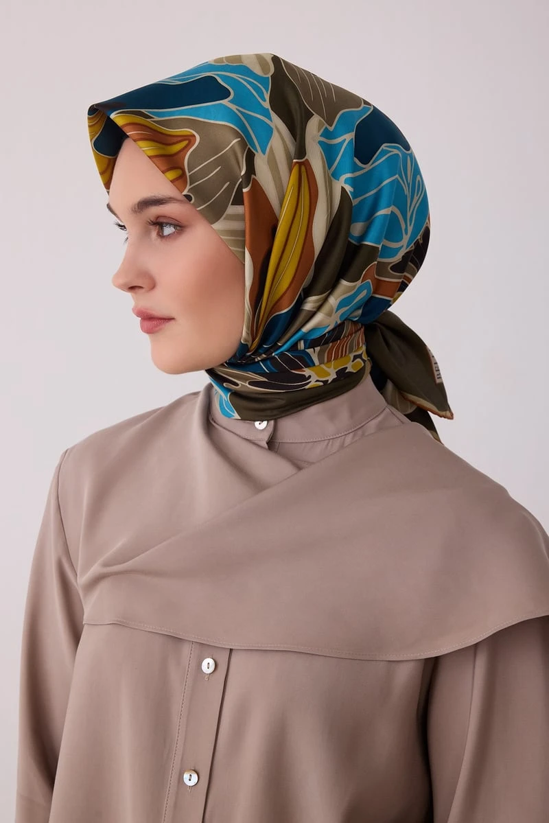 52 Belli Twill İpek Eşarp 4413D