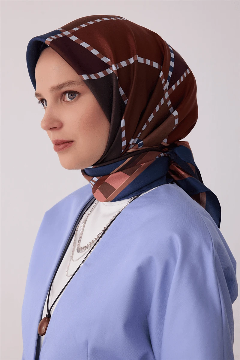 54 Belli Twill ipek Eşarp 4419D