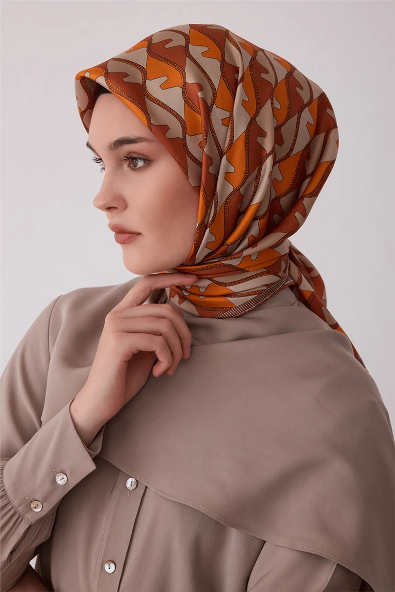 55 Belli Twill İpek Eşarp 4406D