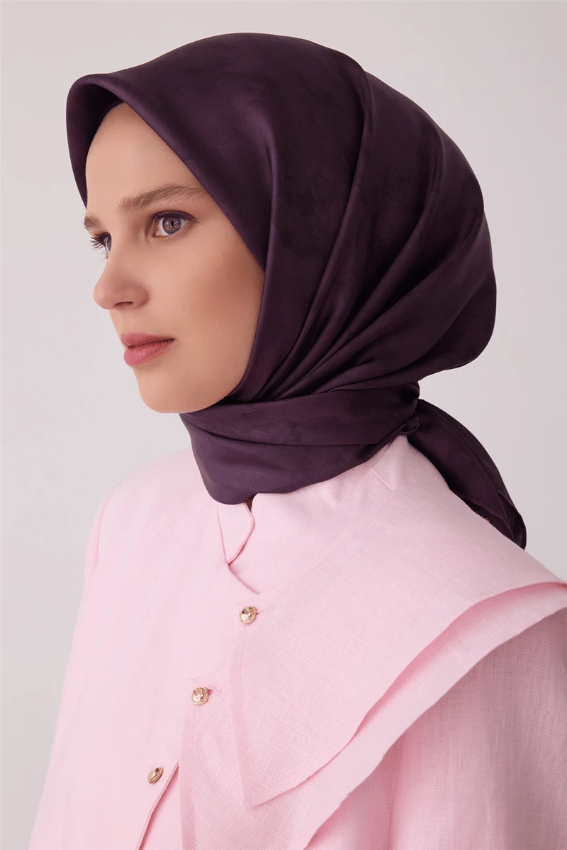 57 Belli Twill İpek Eşarp 4428D