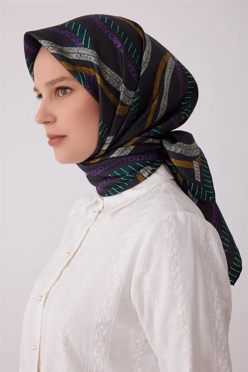 80 Belli Twill İpek Eşarp 4424D