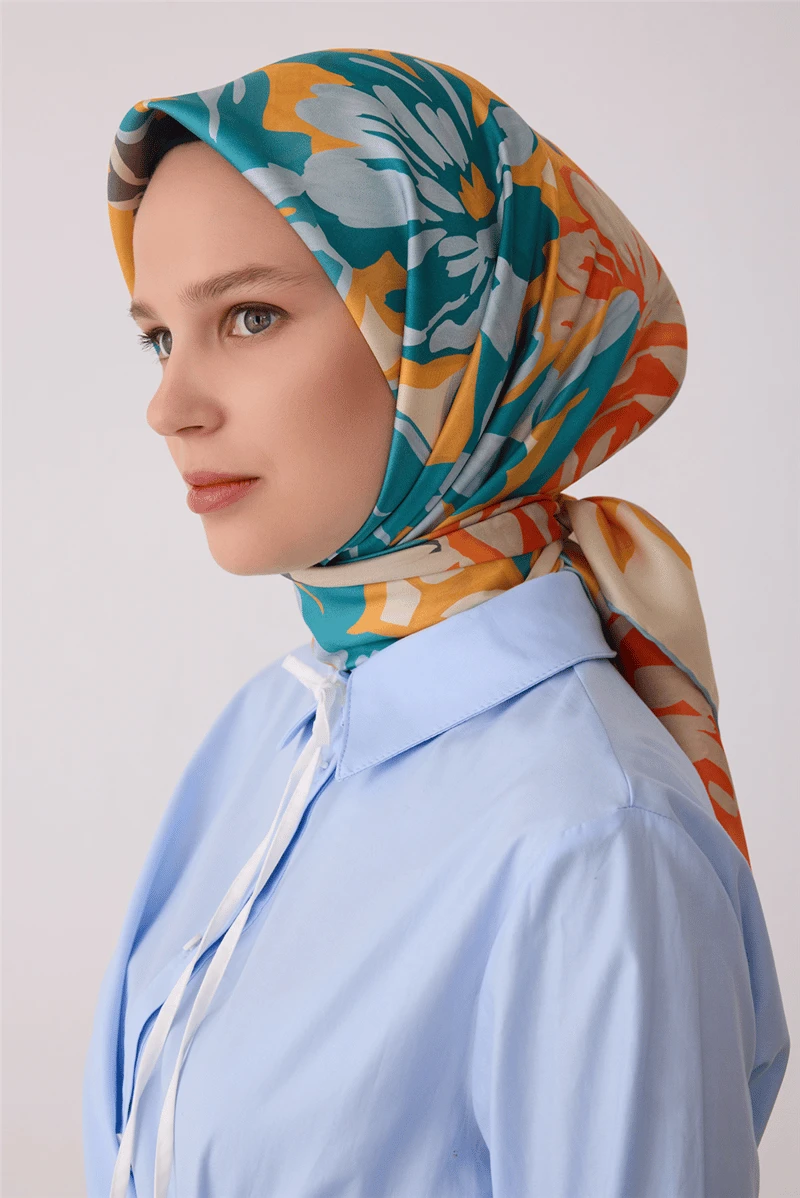 83 Belli Twill İpek Eşarp 4416D