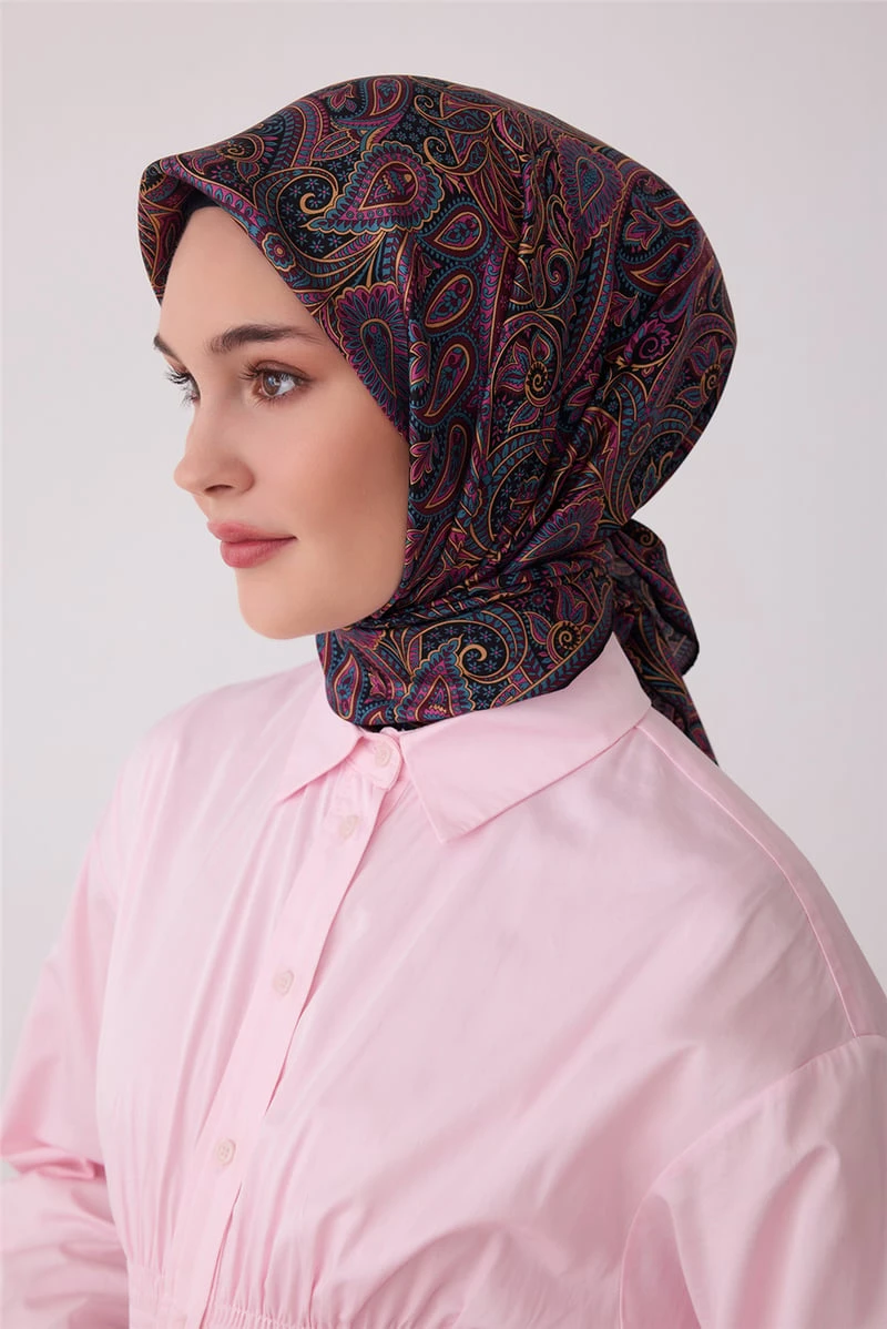 85 Belli Twill İpek Eşarp 4404D