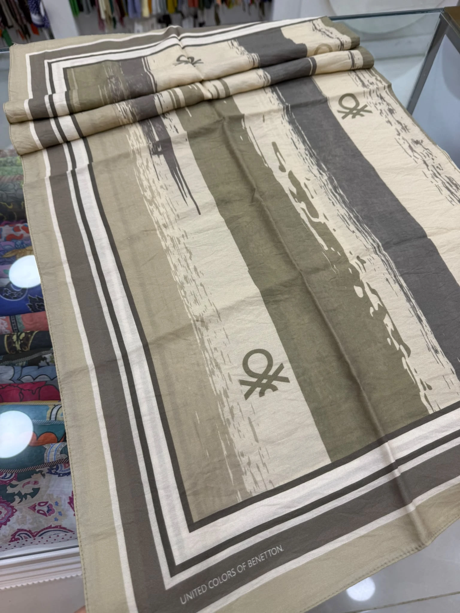 BEJ Benetton Siena Eşarp 1034