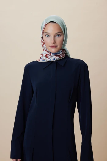 Nil Yeşili Maisa Larin Twill İpek Eşarp
