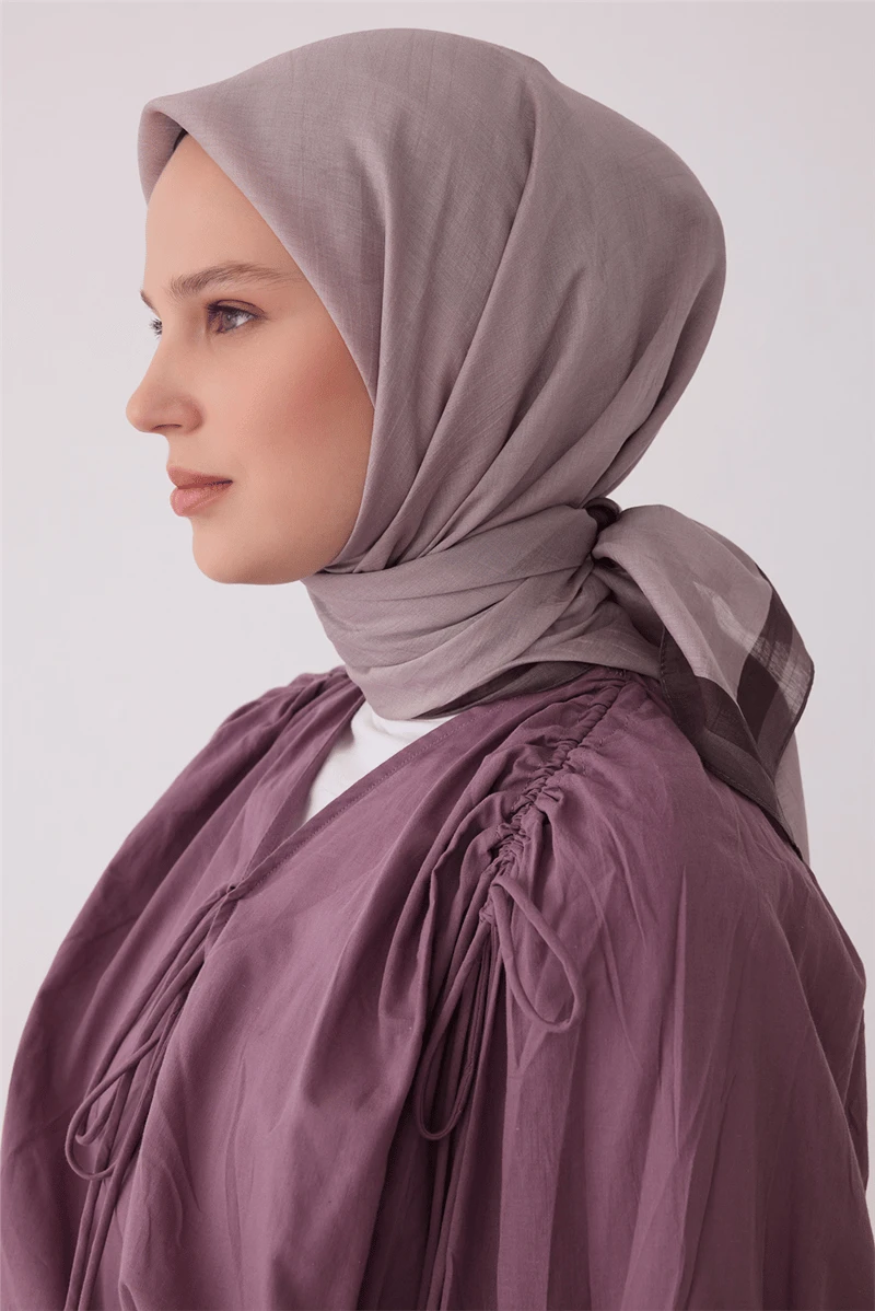 06 Belli Fresh Düz Rozy Eşarp