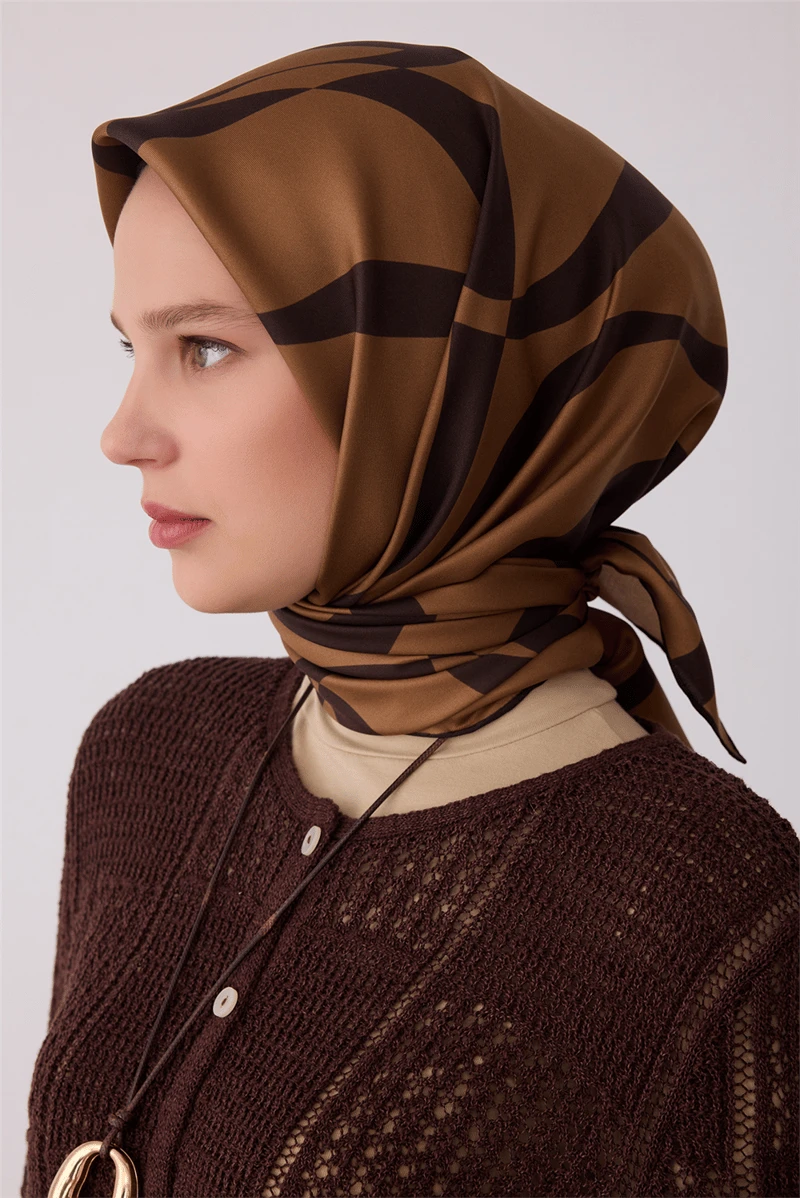 44 Belli Twill İpek Eşarp 4429D