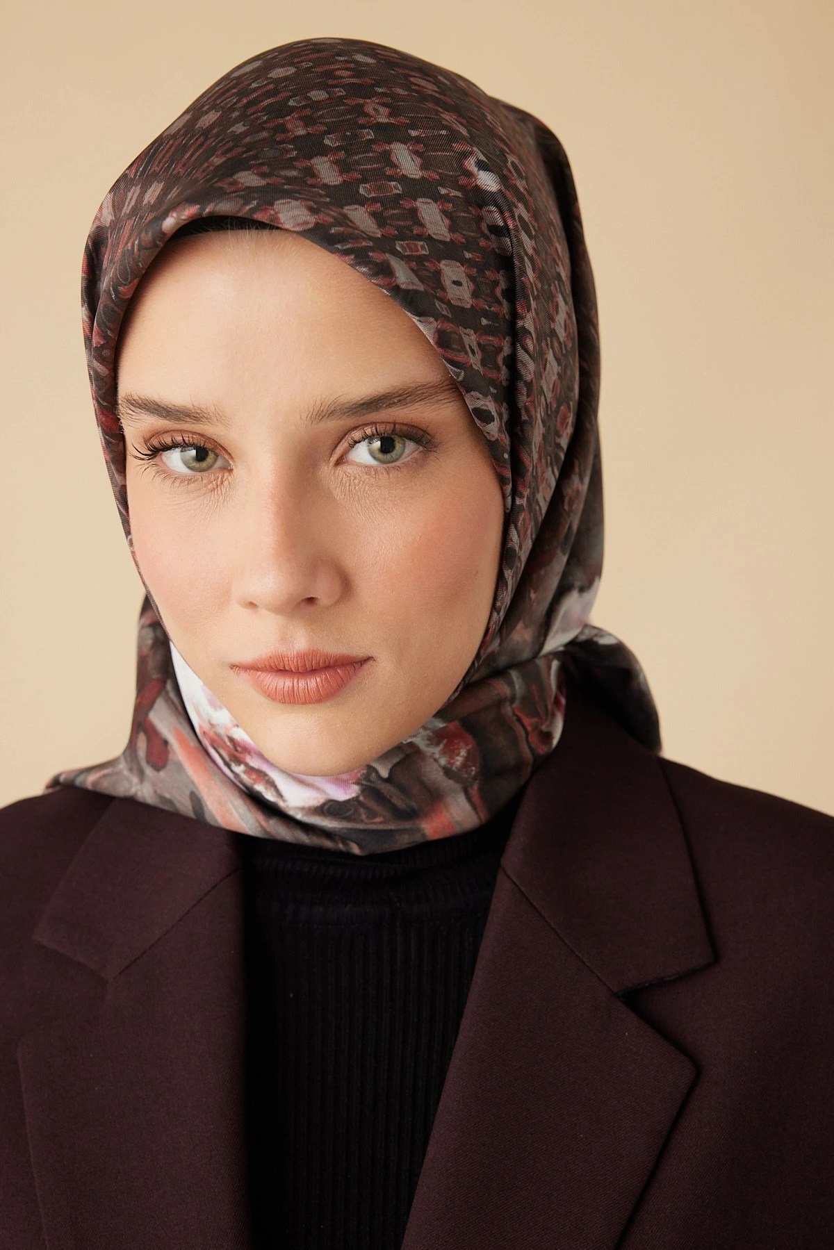 Pudra Pembe Maisa Susen Twill İpek Eşarp